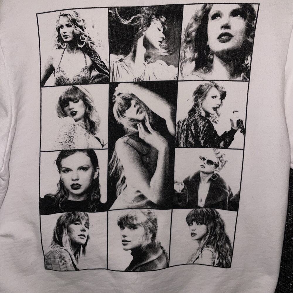 Taylor Swift Eras Tour white Crewneck Roomy X SMALL Size - Official Merchandise - Picture 5 of 7